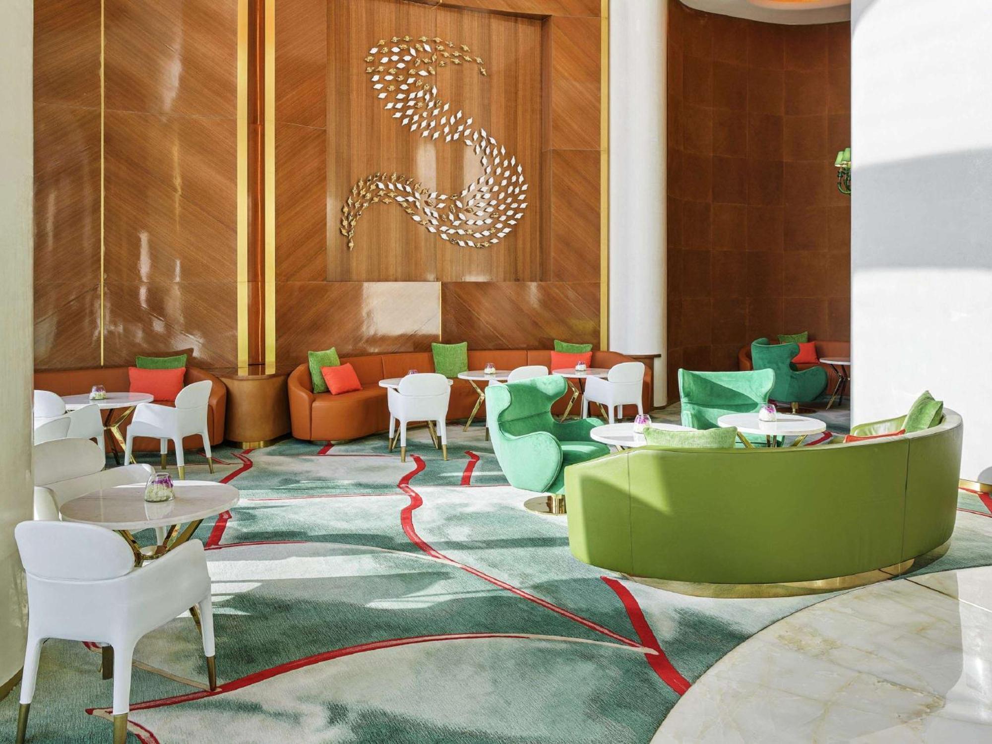 Fairmont Doha Hotel Exterior photo
